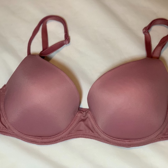 Victoria Secret/ PINK Bra. Size 32B. Pink - Picture 1 of 4